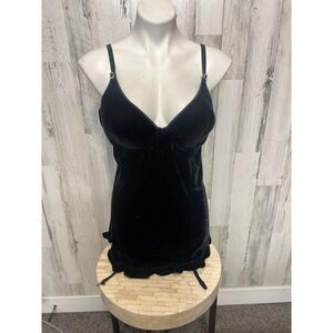 Velvet black lingerie